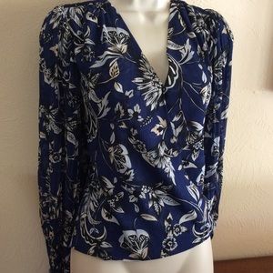 White House black market blouse